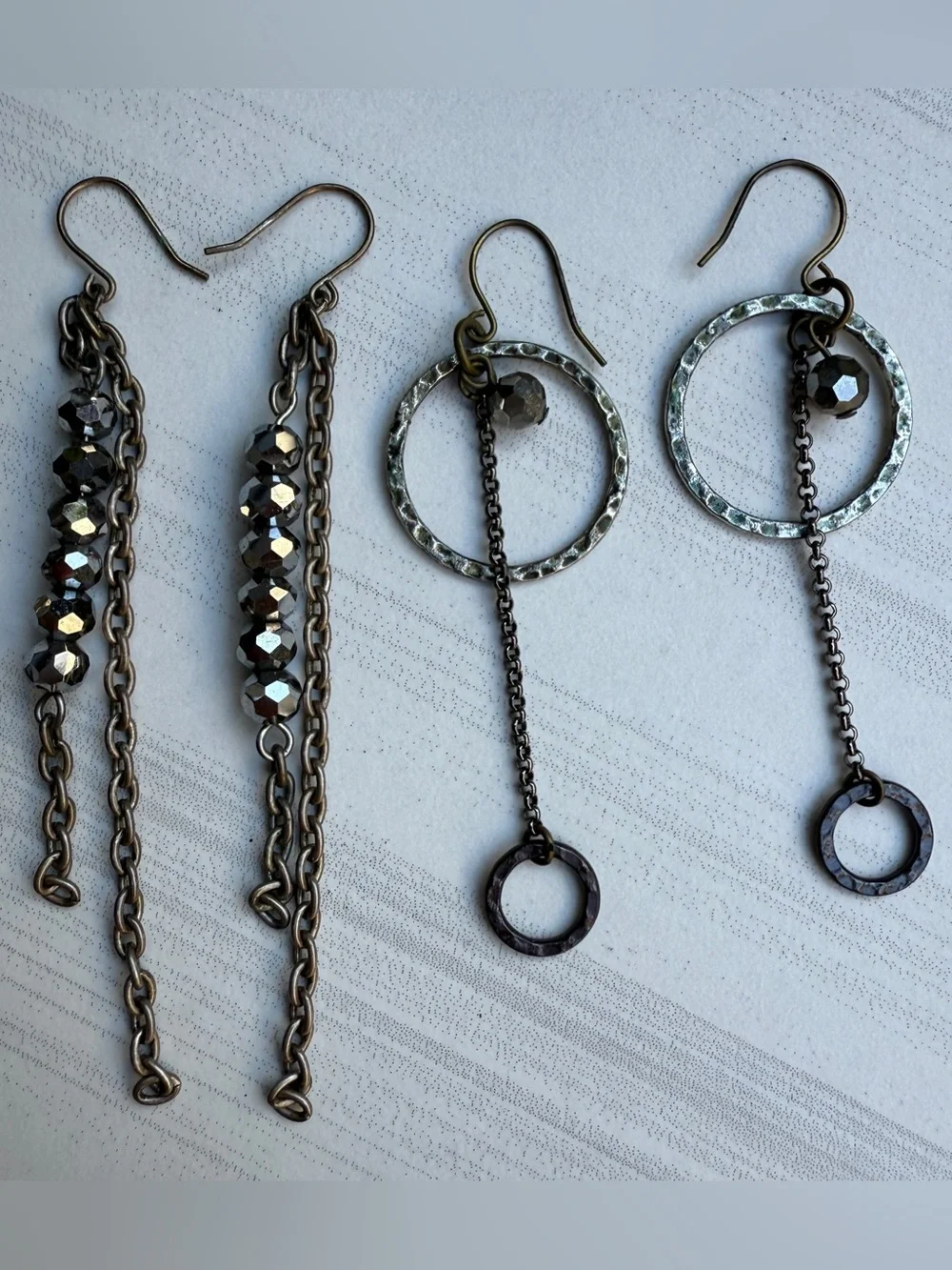 3️⃣Pairs of Artisan Handcrafted Earrings Metal Tones Faceted Glass Beads 3”+Long - Picture 3 of 15